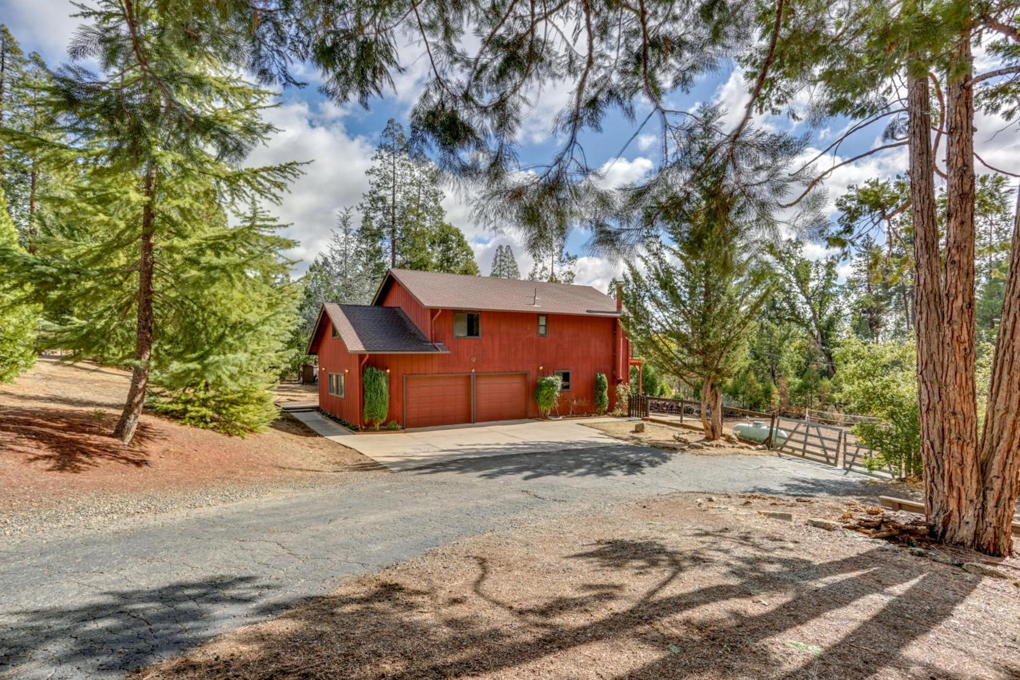 Pet-Friendly Escape With Game Room And Fire Pit! North Fork المظهر الخارجي الصورة